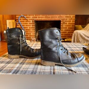 Bongo Black Lace-Up Boots